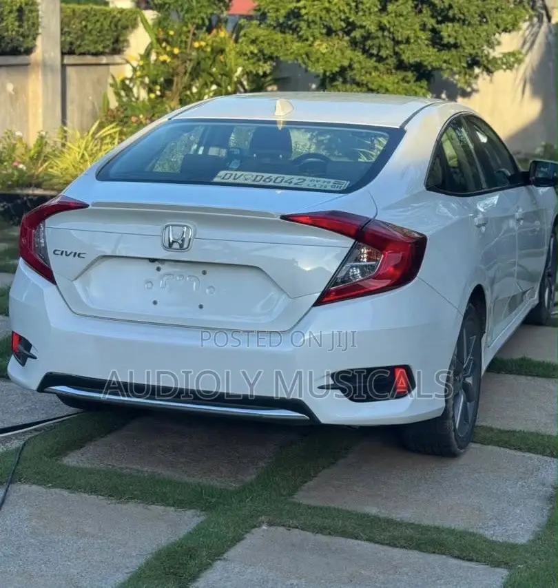 Honda Civic 2019 Gray