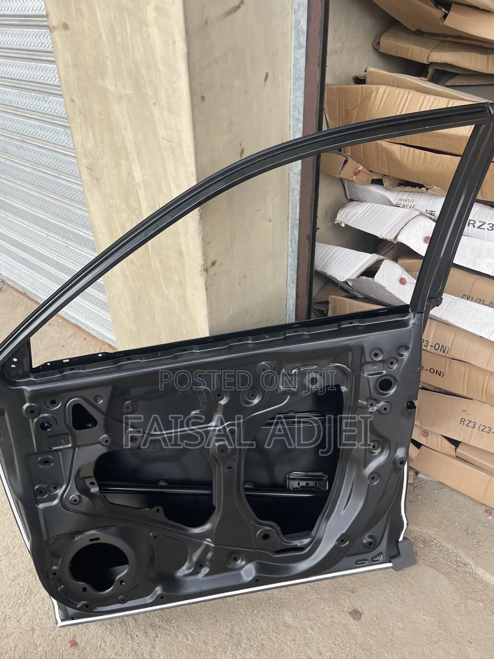 Honda CR-v 23 Front Door