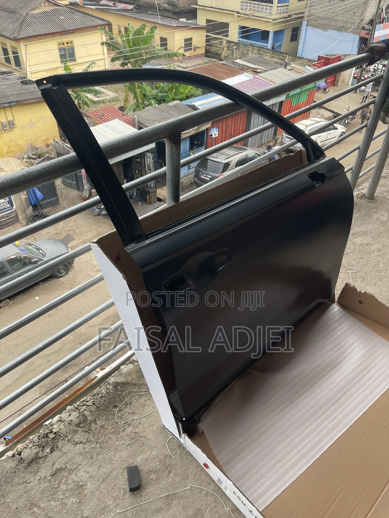 Honda CR-v 23 Front Door