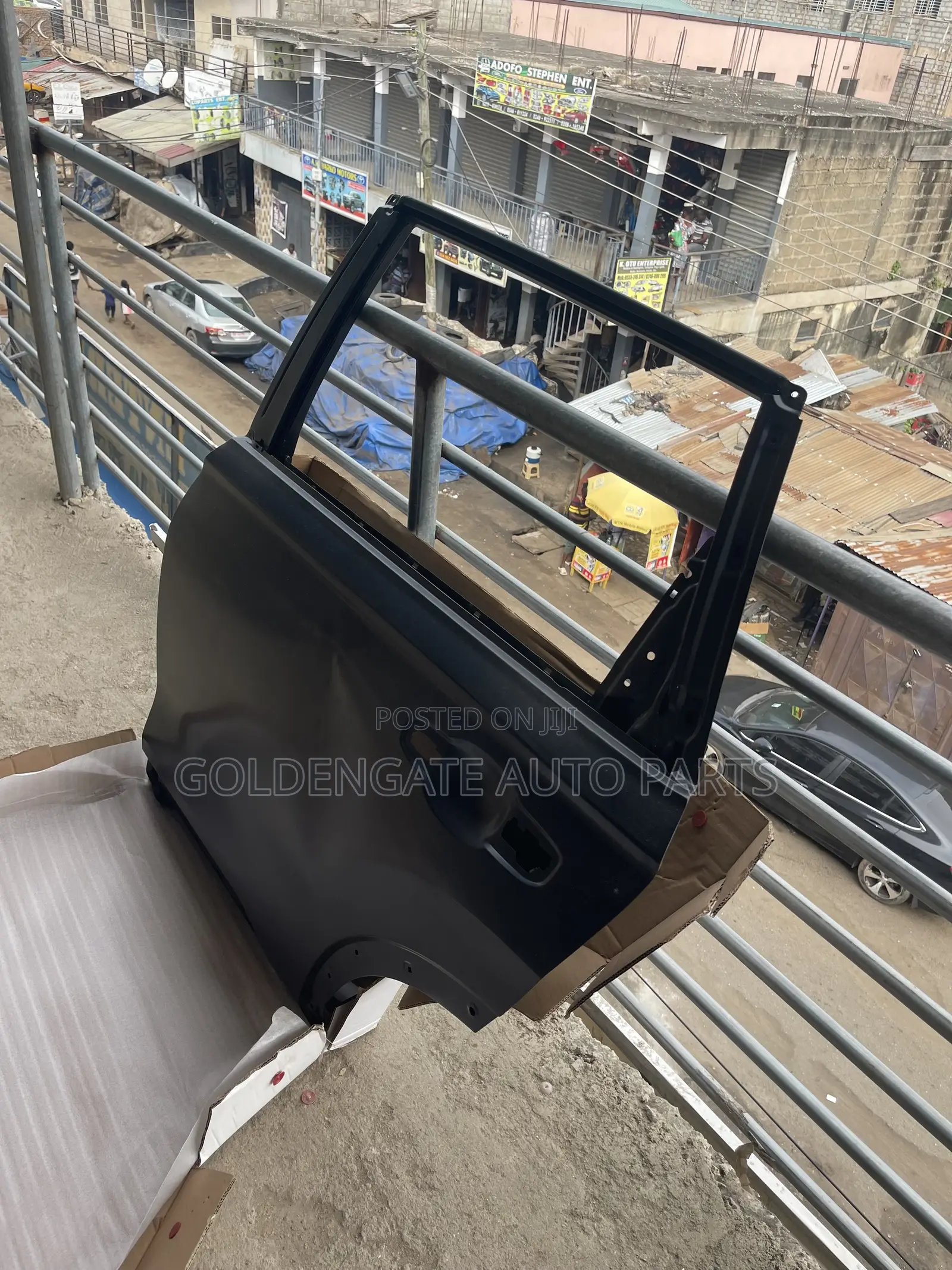 Honda CR-v 23 Back Door.