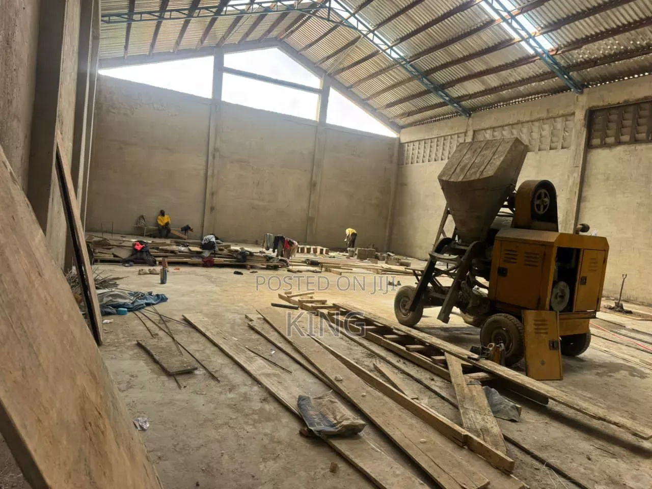 Warehouse 2units of 2 Bedrooms