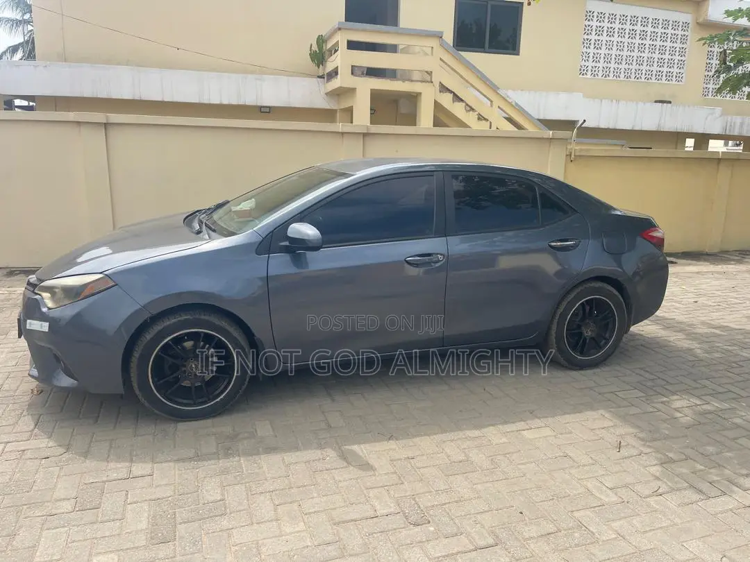 Toyota Corolla LE Eco 4dr Sedan (1.8L 4cyl CVT) 2016 Blue