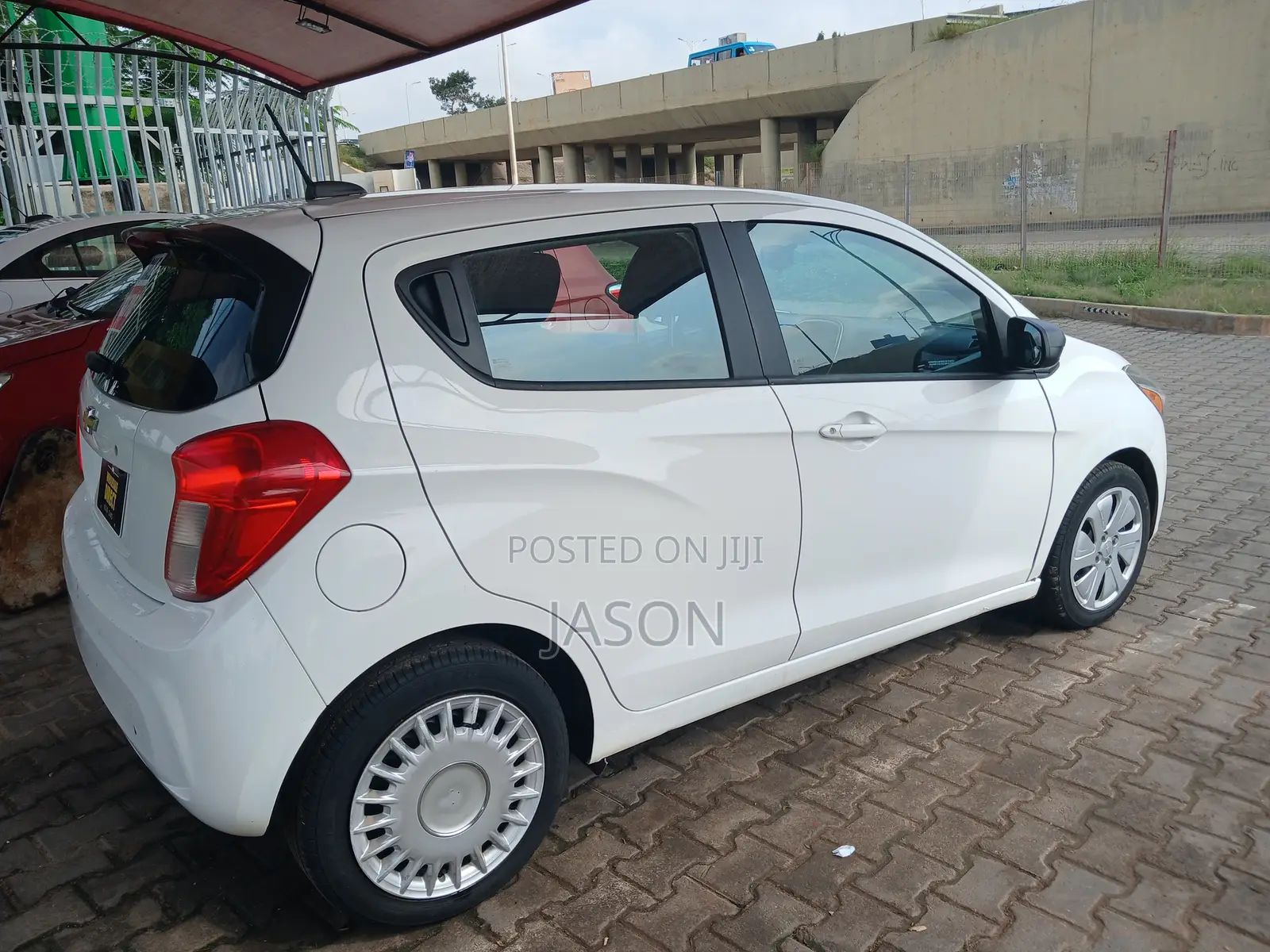 Chevrolet Spark 2017 White