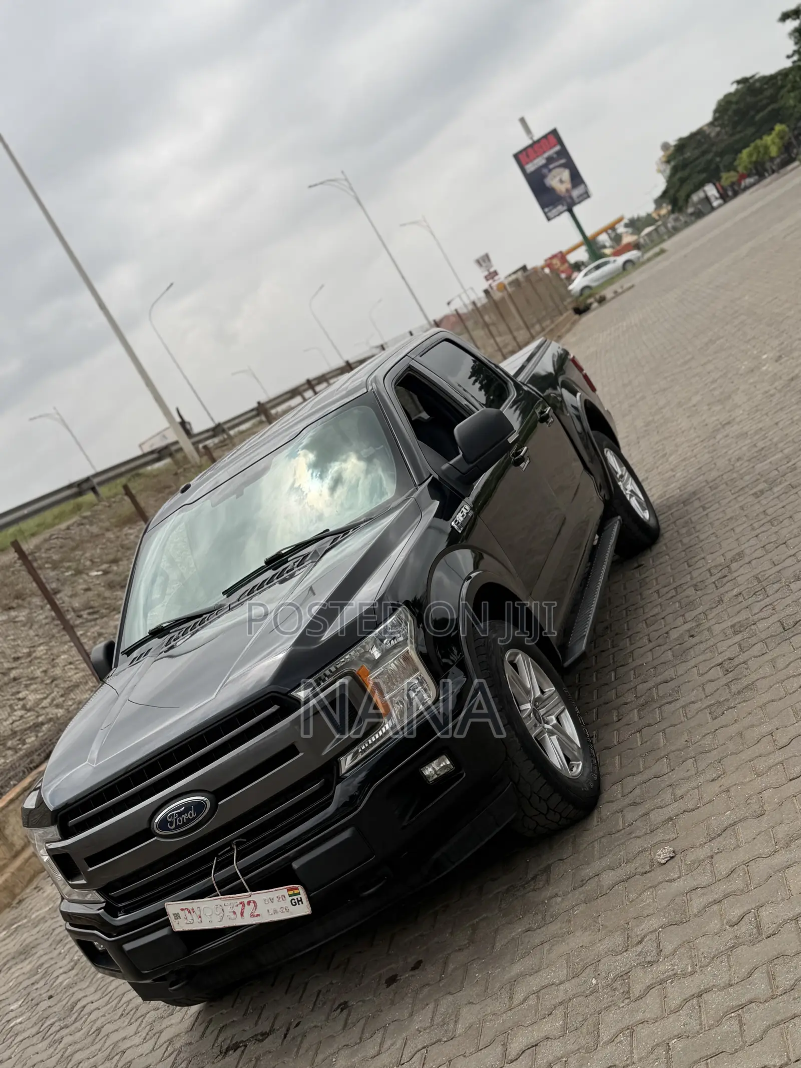 Ford F-150 2018 Black