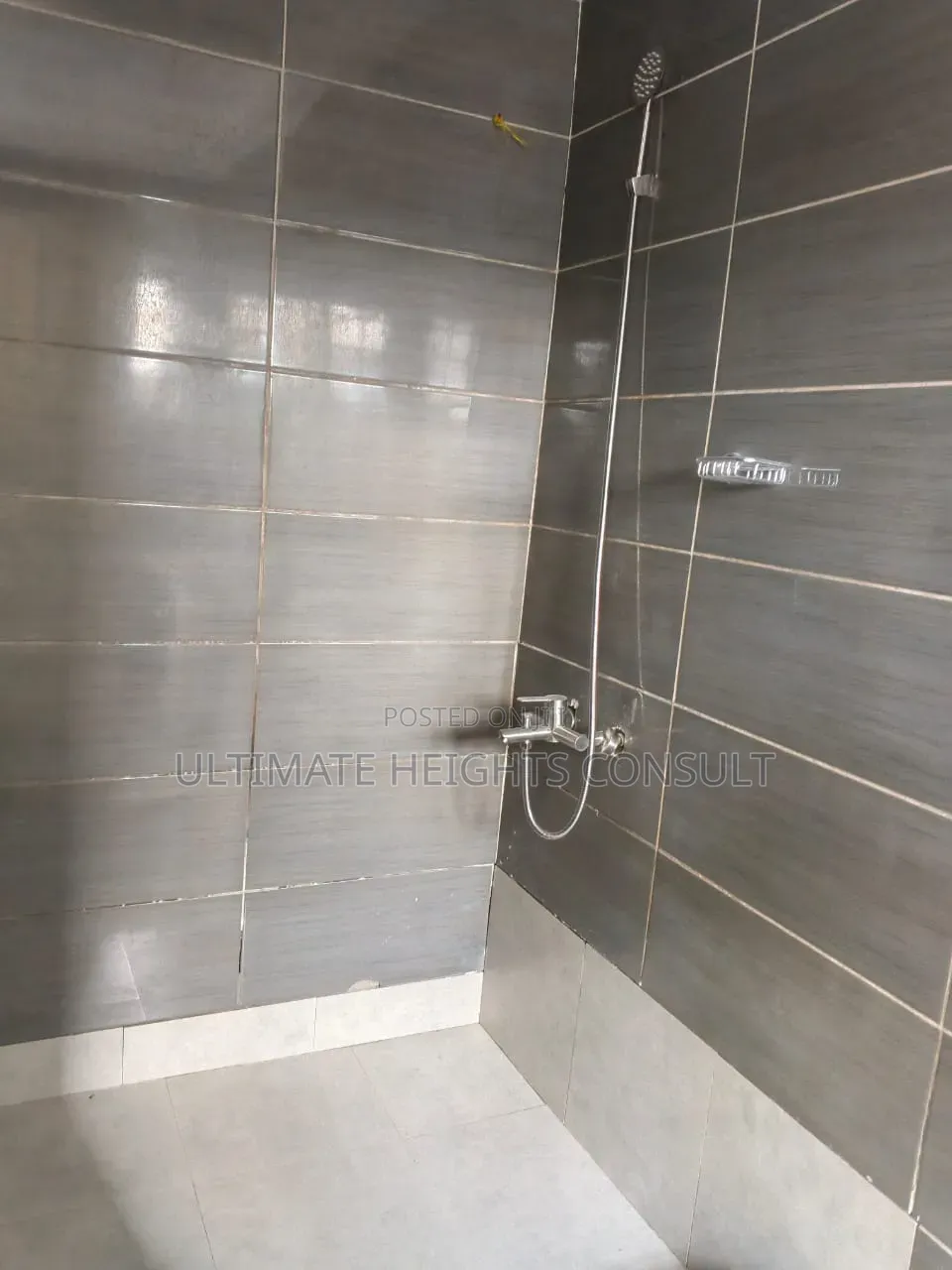 3bdrm Apartment in Anyaa, Last Stop for rent