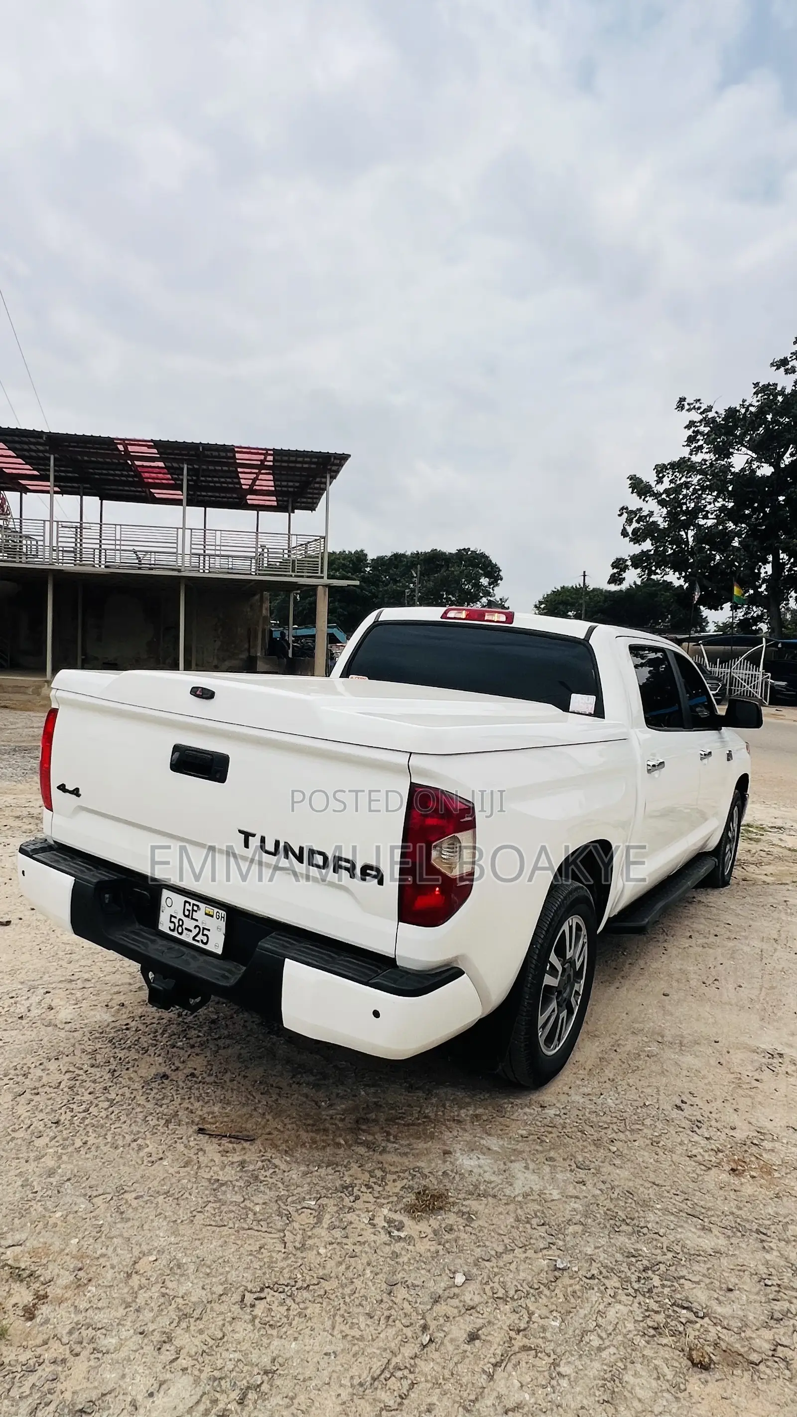 Toyota Tundra 2020 White