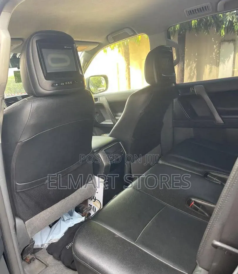 Toyota Land Cruiser Prado 2013 Black