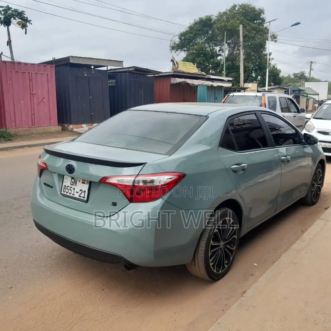 Toyota Corolla S Plus 4dr Sedan (1.8L 4cyl CVT) 2016 Green