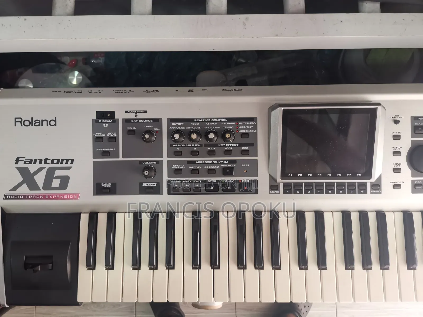 Roland Fantom X6