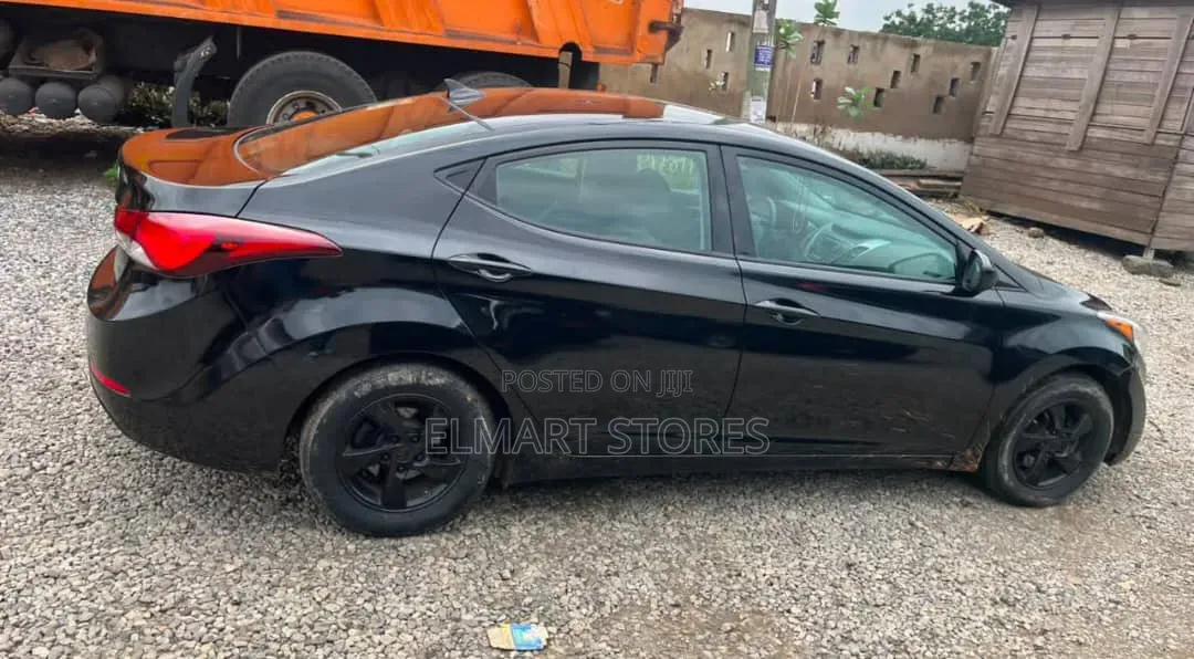 Hyundai Elantra 2015 Black