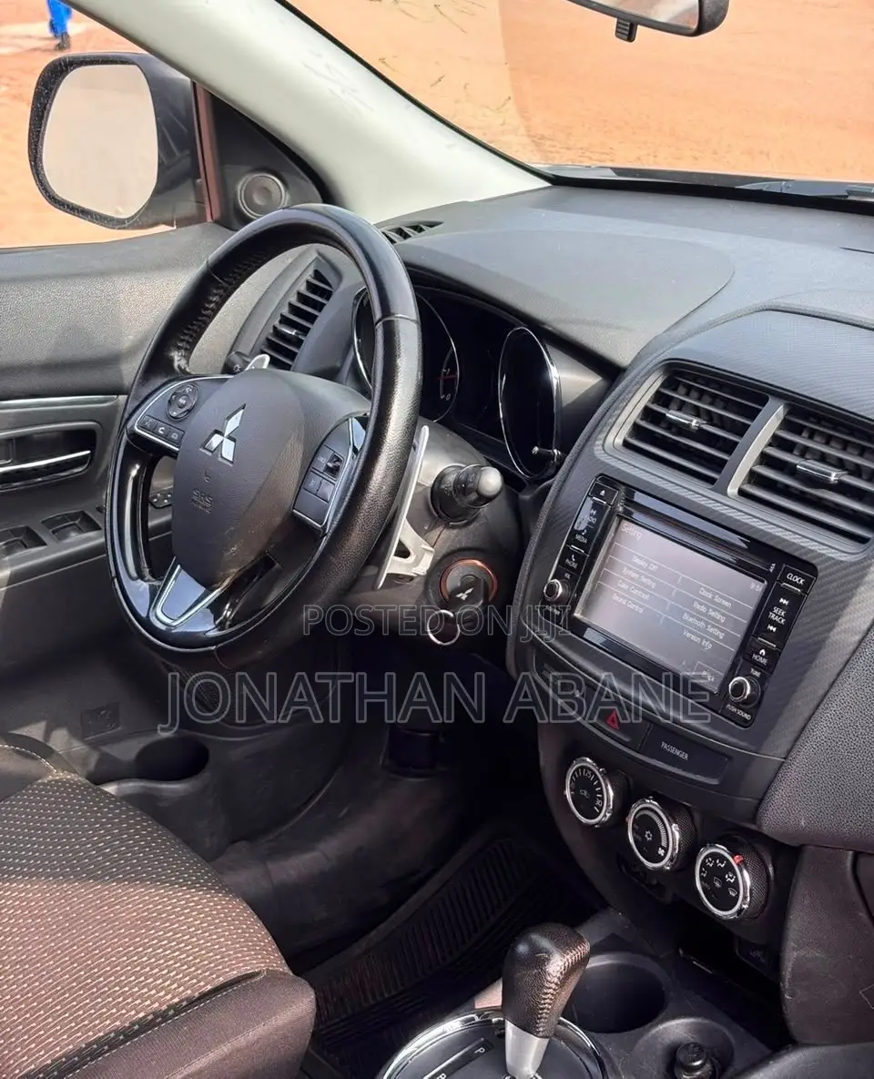Mitsubishi RVR 2016 Gray