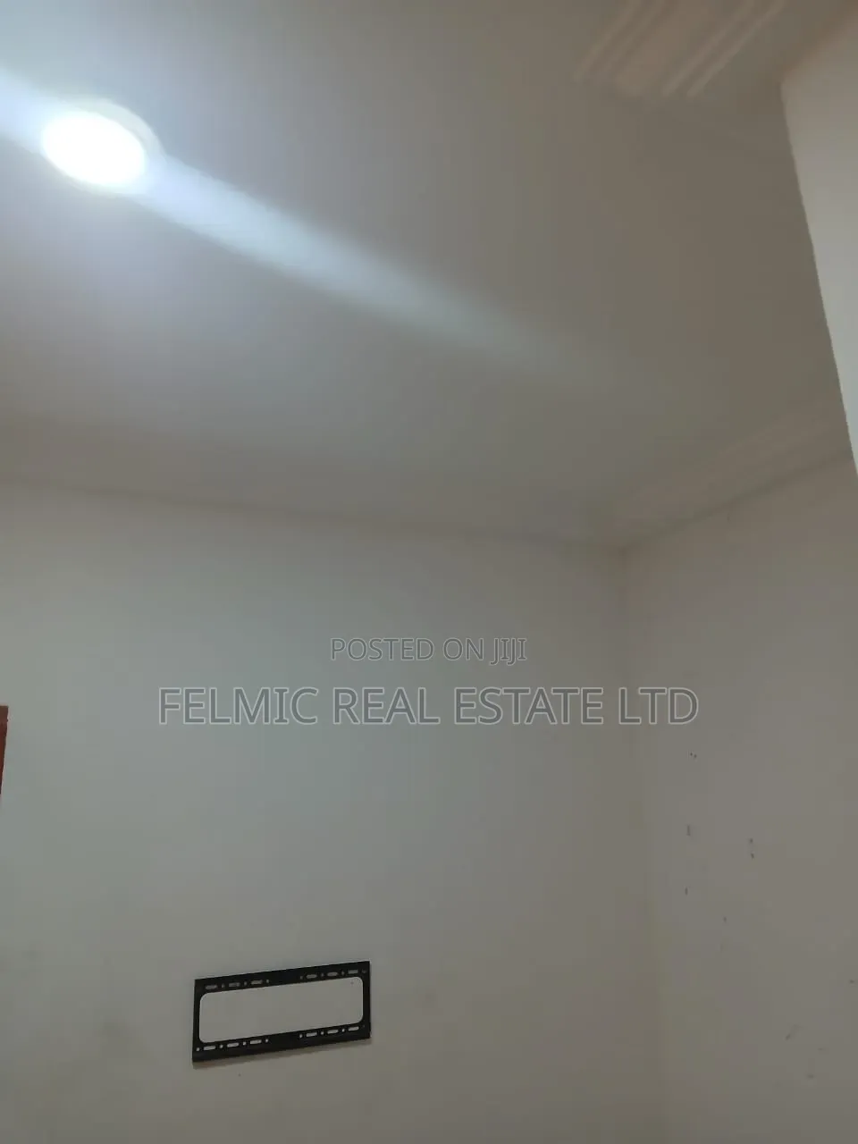 1bdrm Apartment in Felmic Real Estate, Hong Kong for rent