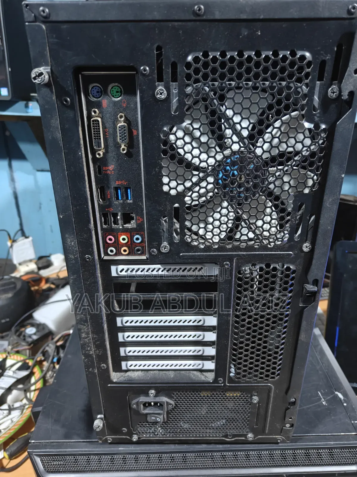 Desktop Computer MSI model 8GB Intel Core i7 HDD+SSD 1T