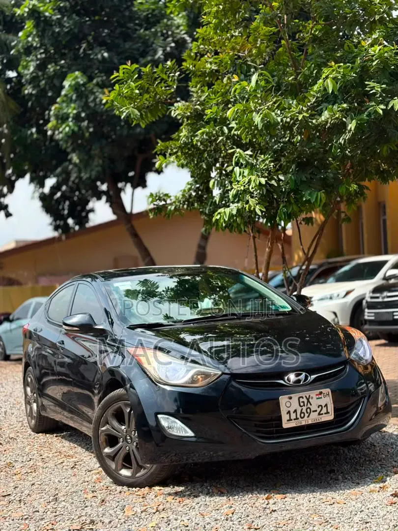Hyundai Elantra 2012 Black