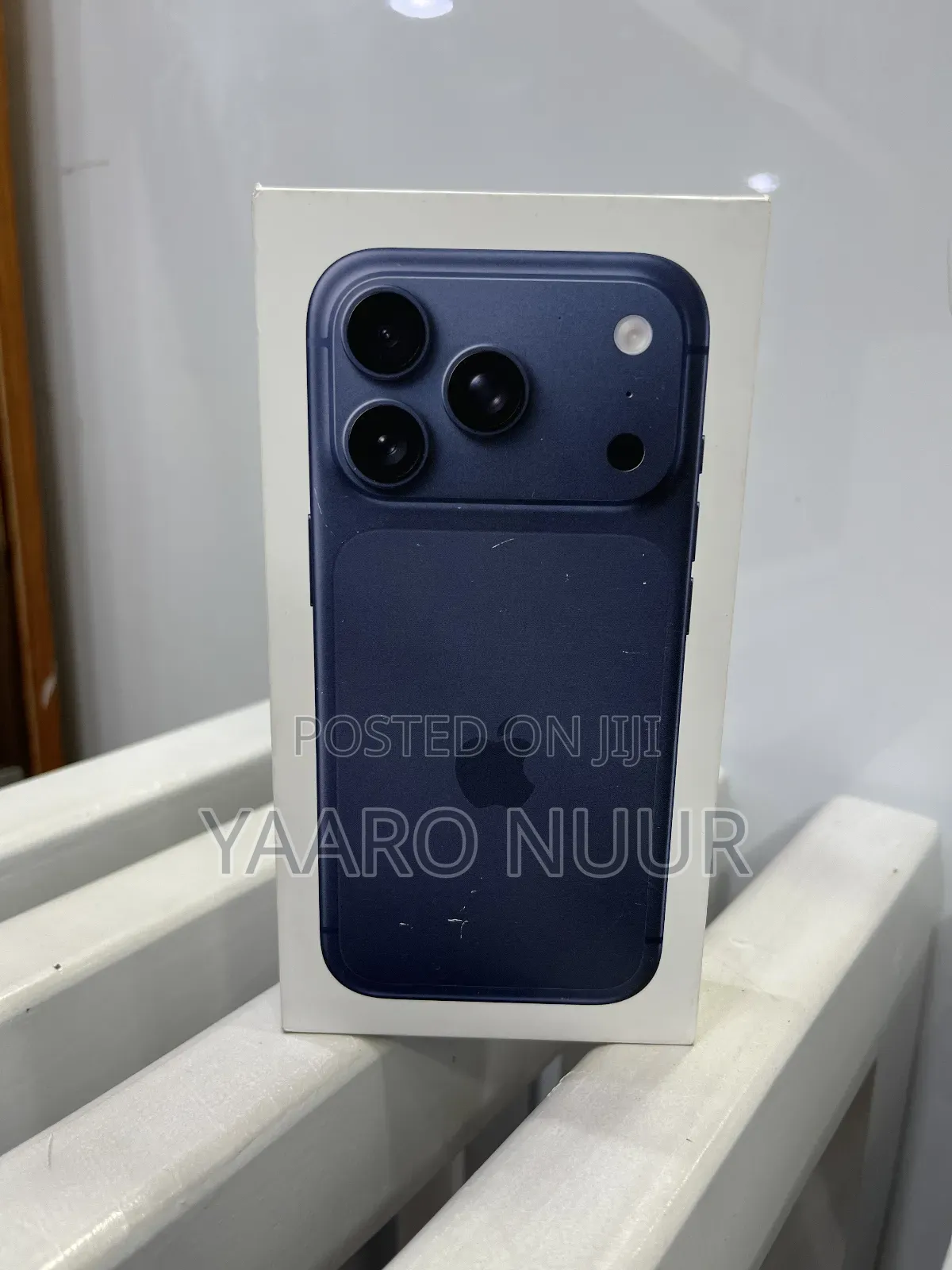 New Apple iPhone 17 Pro Max 256 GB Blue