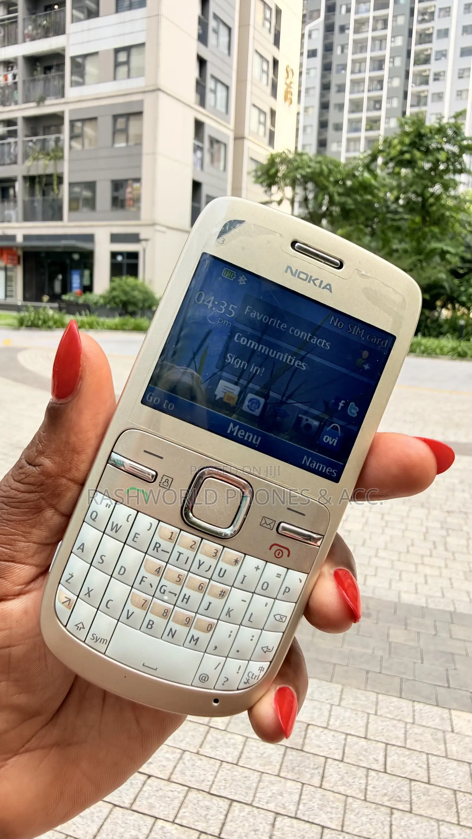Nokia C300 32 GB Gold