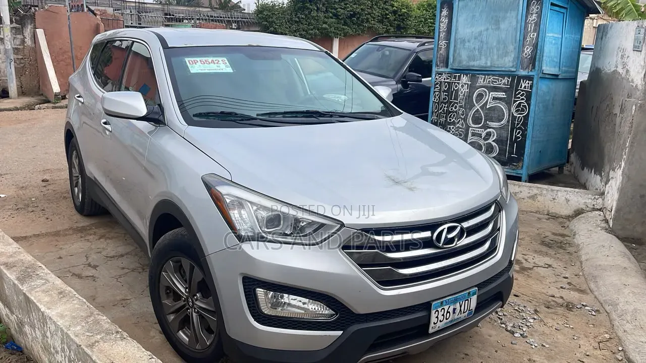 Hyundai Santa Fe 2015 Silver