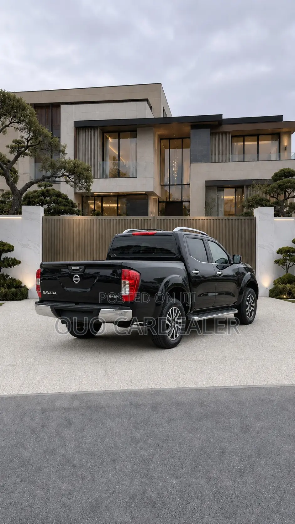 Nissan Navara 2021 Black