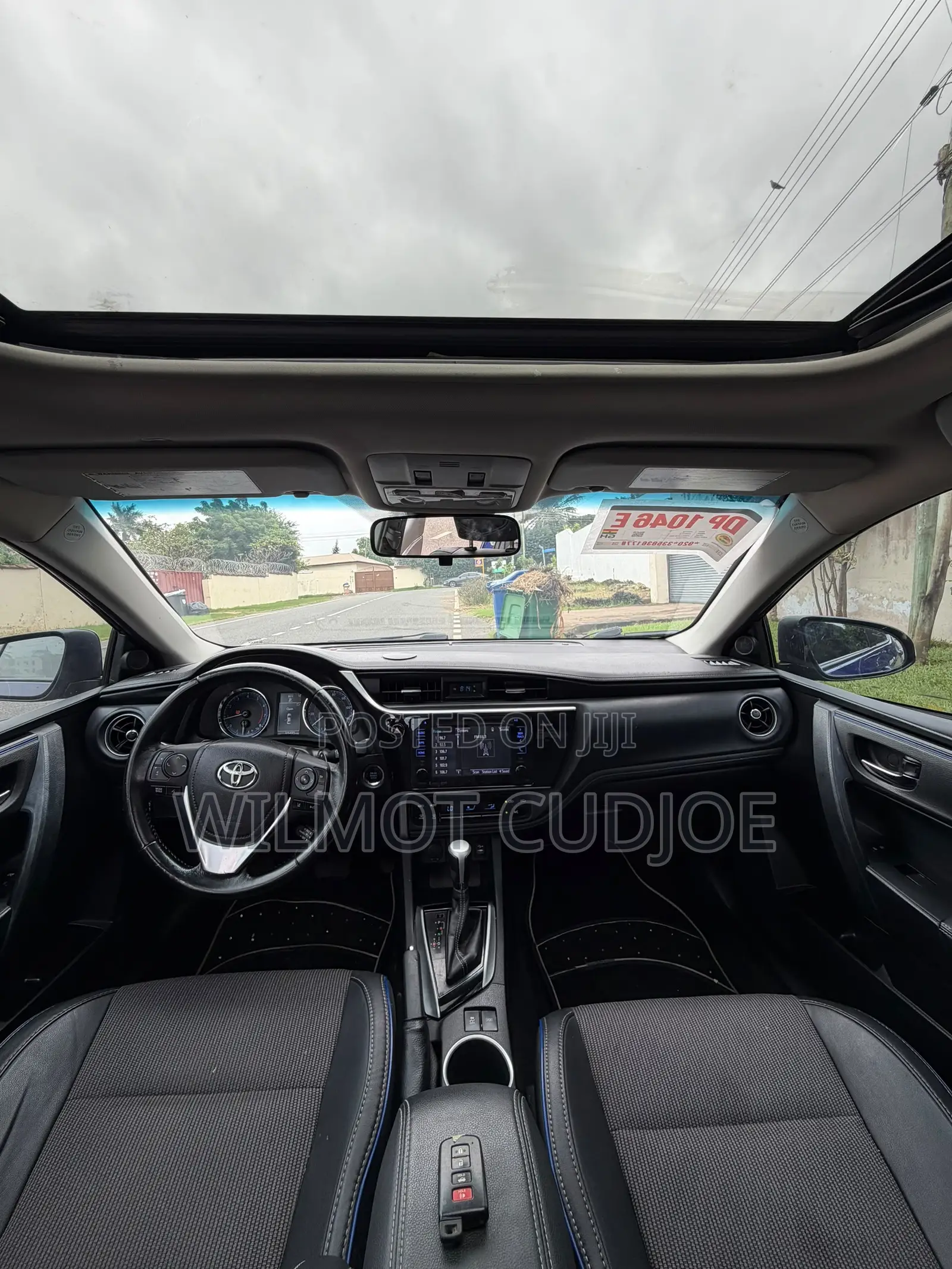 Toyota Corolla 2017 Blue