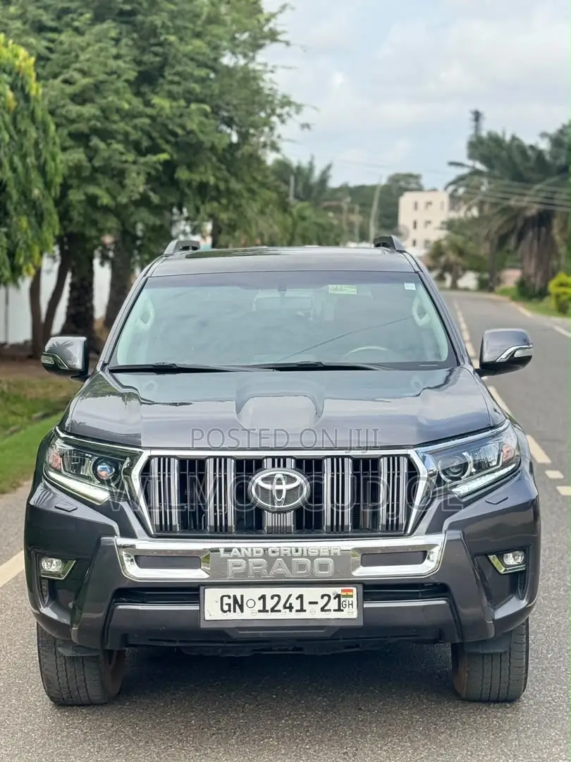 Toyota Land Cruiser Prado 4.0 Petrol TX-L 2019 Gray