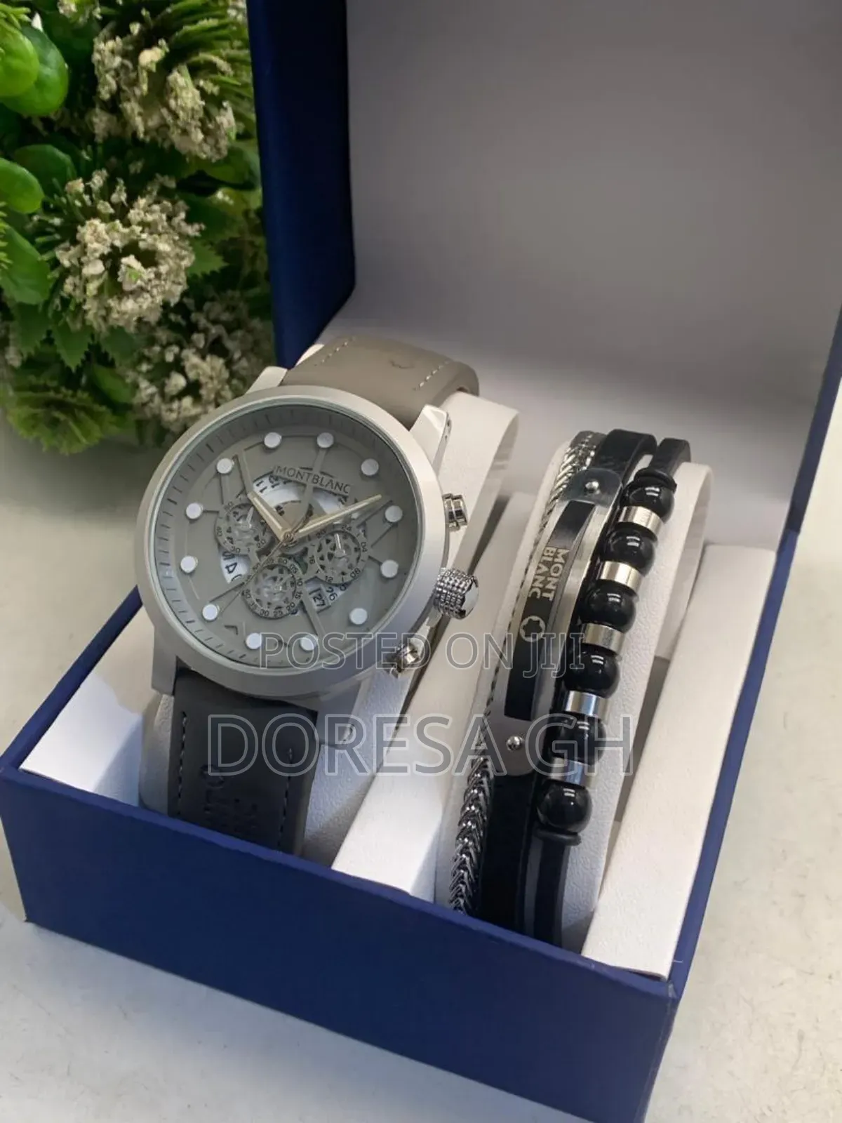 Montblanc Watch for Men With Bracelet | Stylish Men’s Wrist Watch