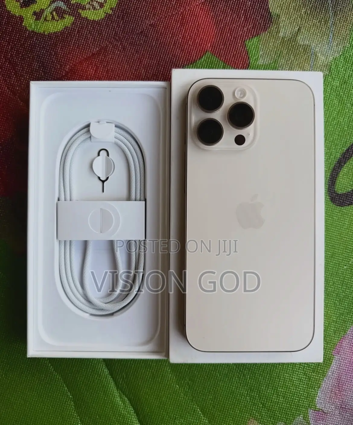 Apple iPhone 16 Pro Max 256 GB Gold
