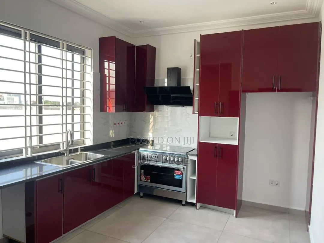 3bdrm Duplex in Adenta Aviation, SDA Area for rent