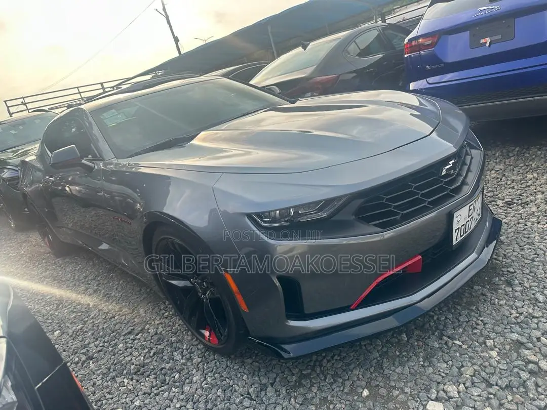 Chevrolet Camaro 2022 Gray