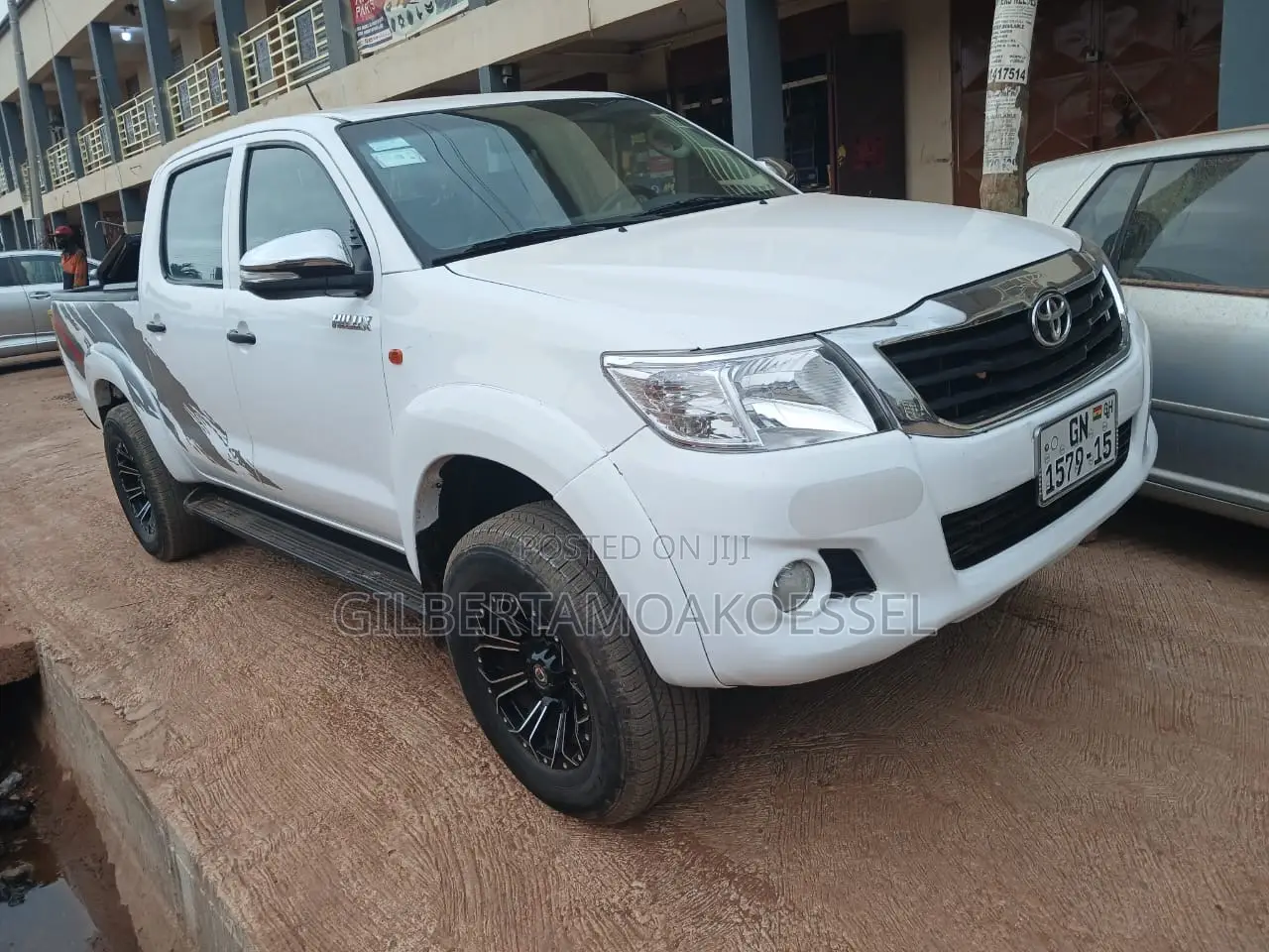 Toyota Hilux 2015 White