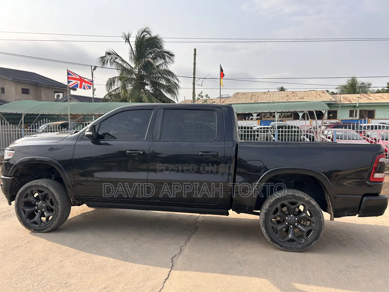 Dodge RAM 1500 5.7 Petrol AWD 2022 Black