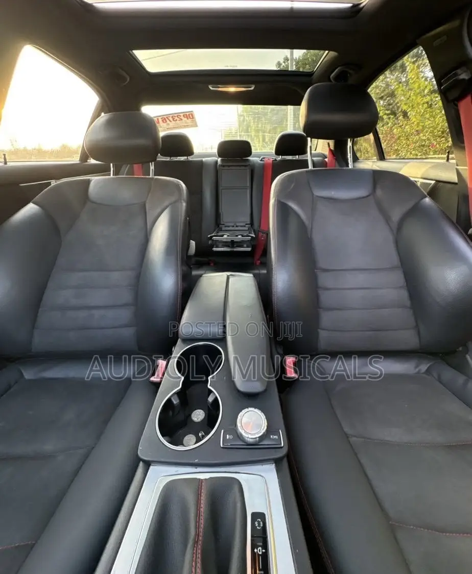 Mercedes-Benz C250 2013 Silver