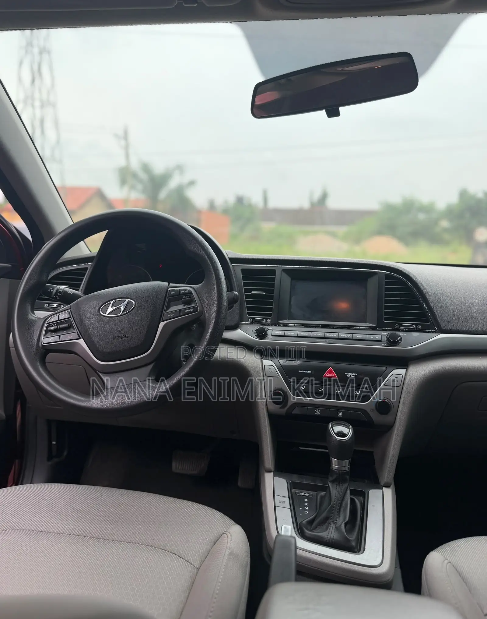 Hyundai Elantra 2017 Red