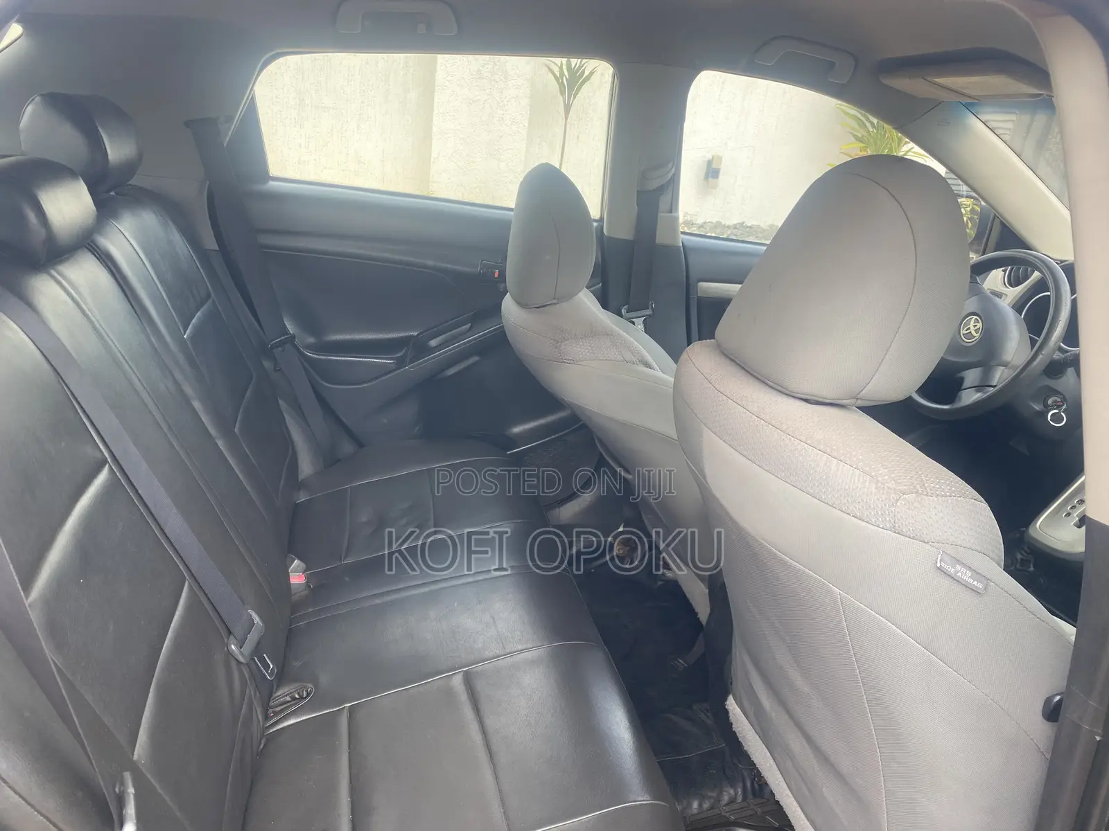 Toyota Matrix 2011 Silver