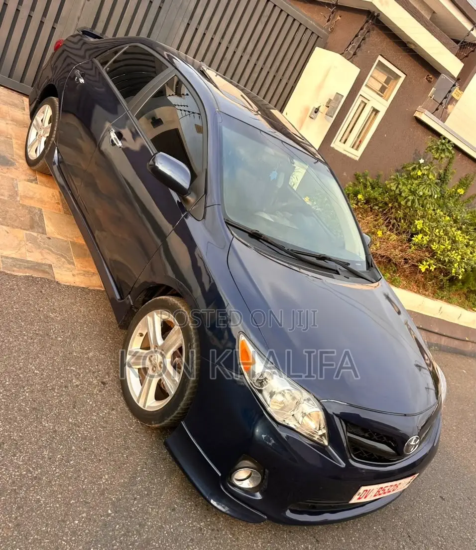 Toyota Corolla S Special Edition 4dr Sedan (1.8L 4cyl 4A) 2013 Blue