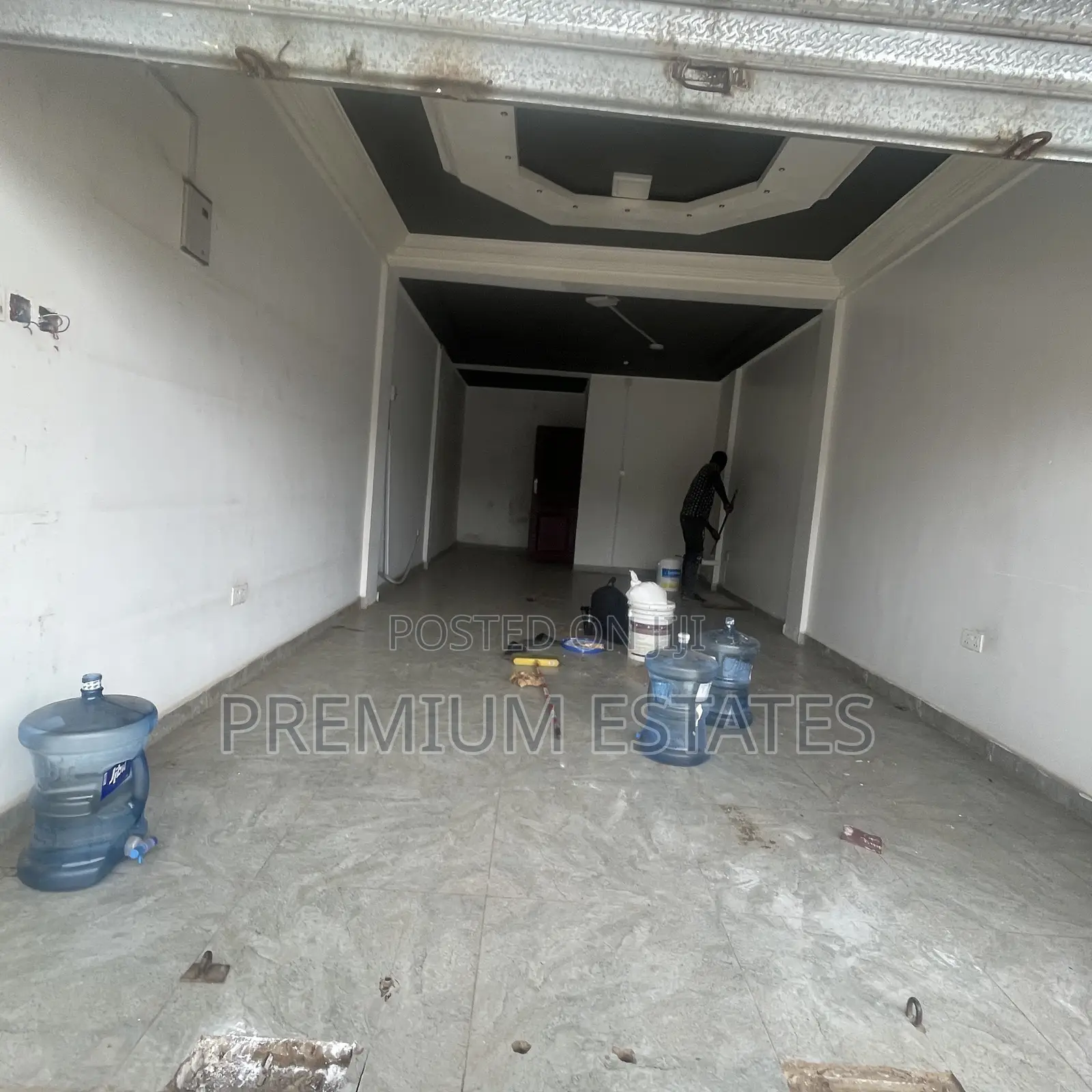 Shop for Rent in MADINA