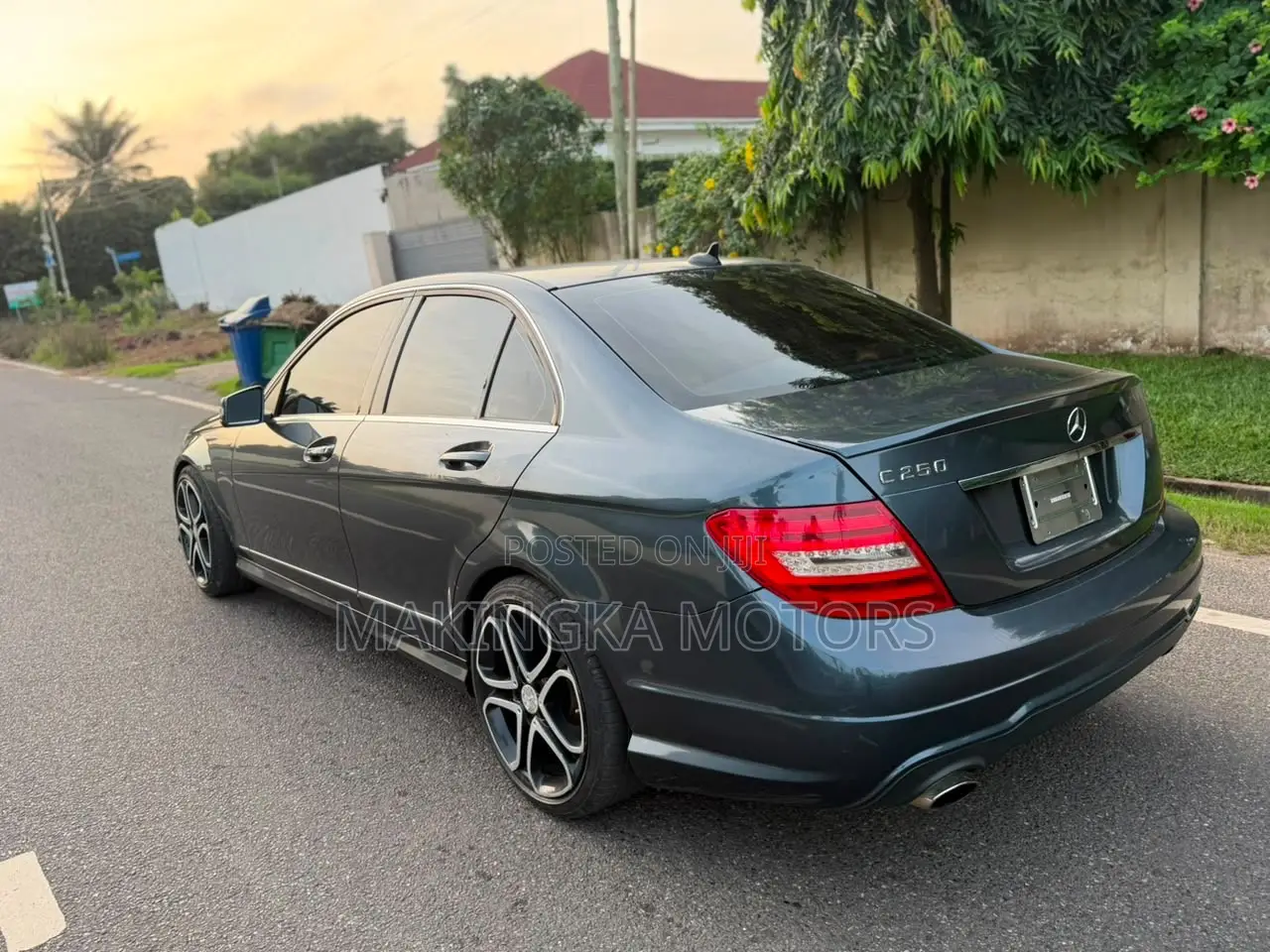 Mercedes-Benz C250 2013 Gray