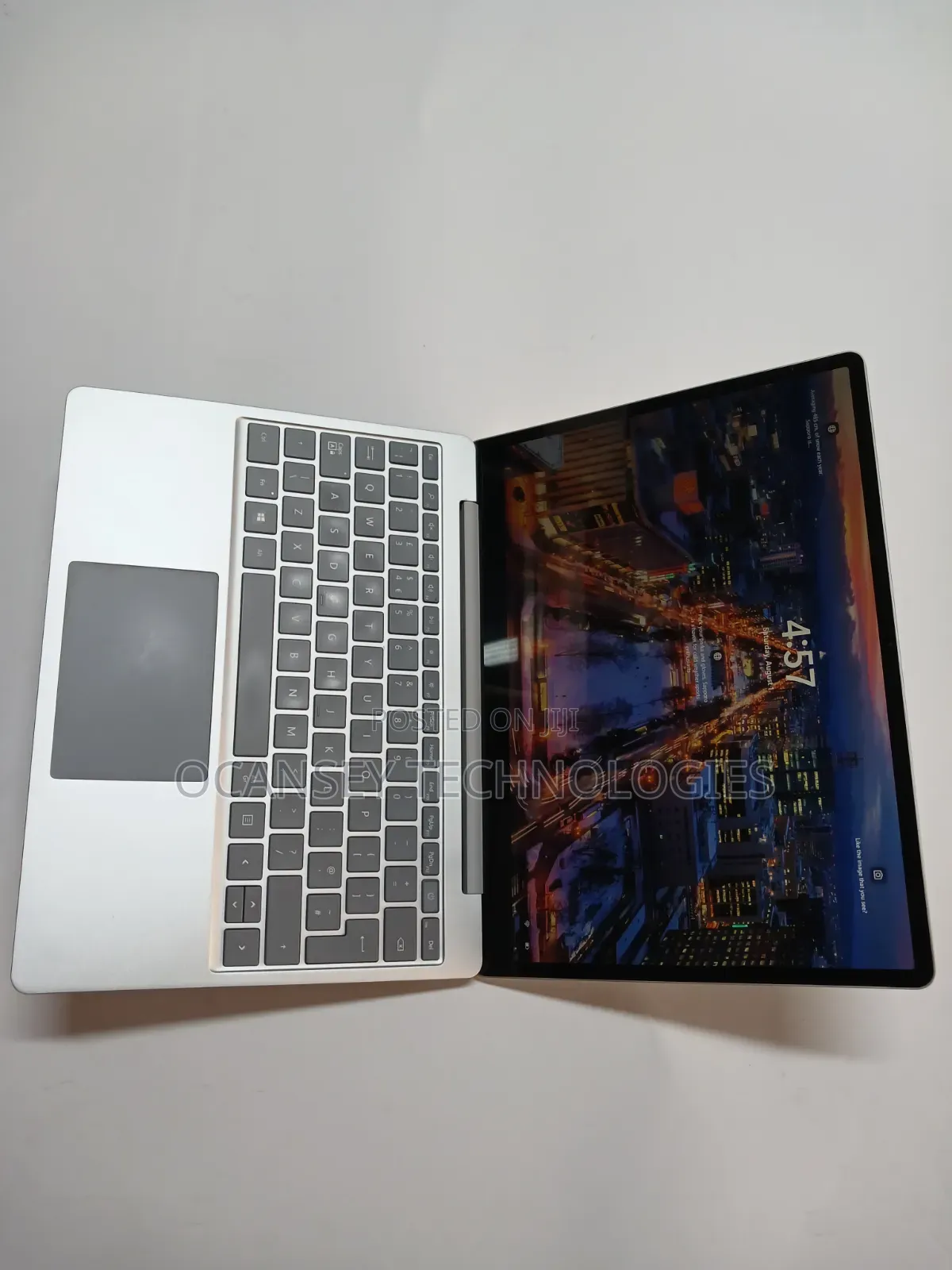 Laptop Microsoft Surface Go 16GB Intel Core i5 SSD 256GB