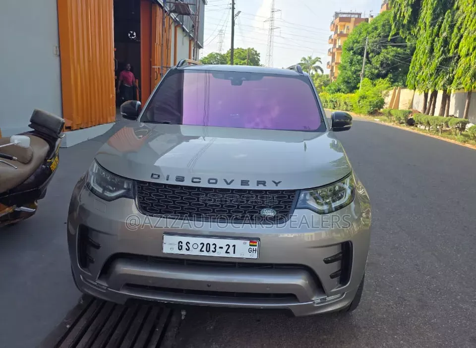 Land Rover Discovery HSE LUXURY 4x4 2019 Gray