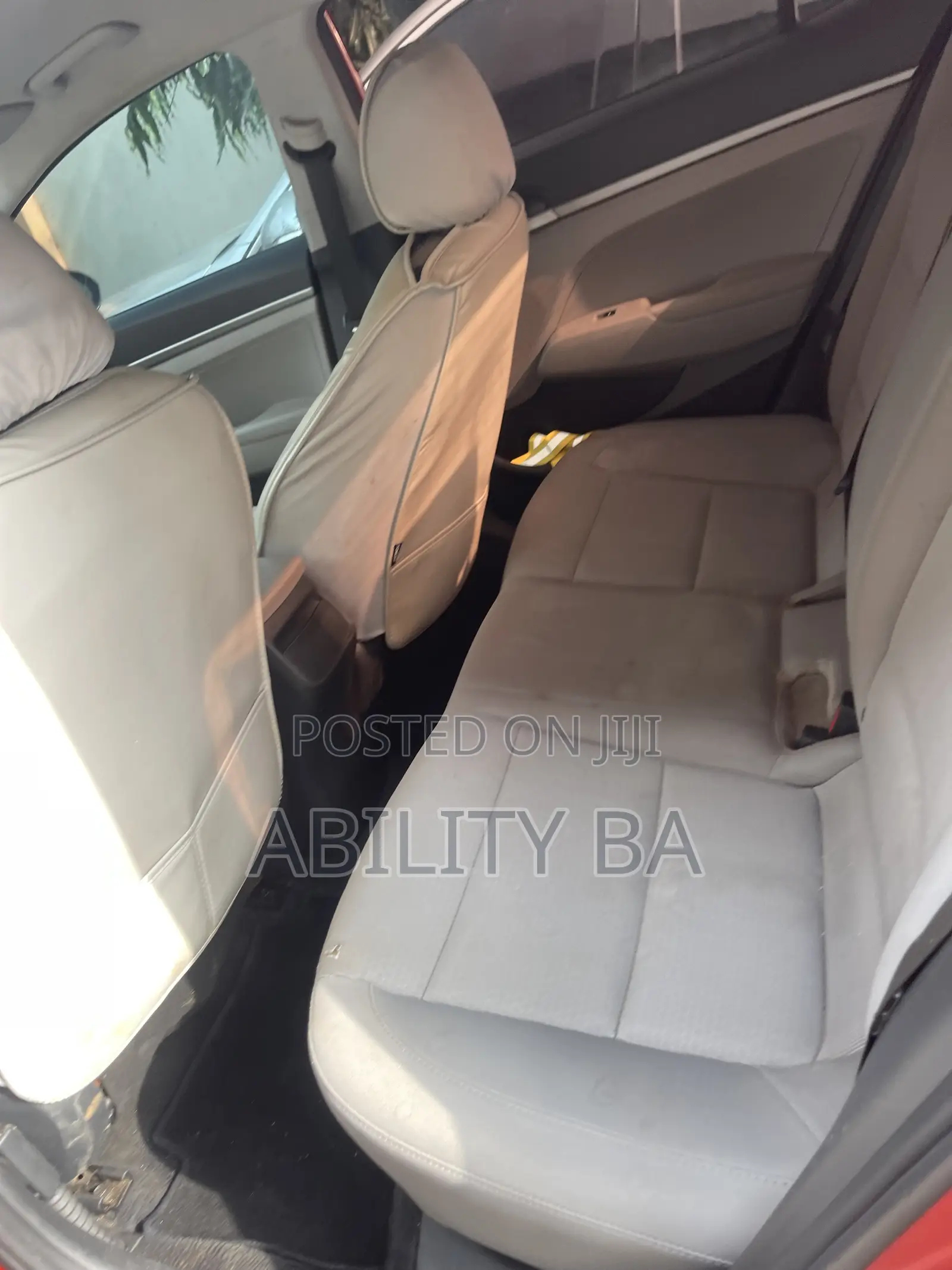Hyundai Elantra 2017 Red