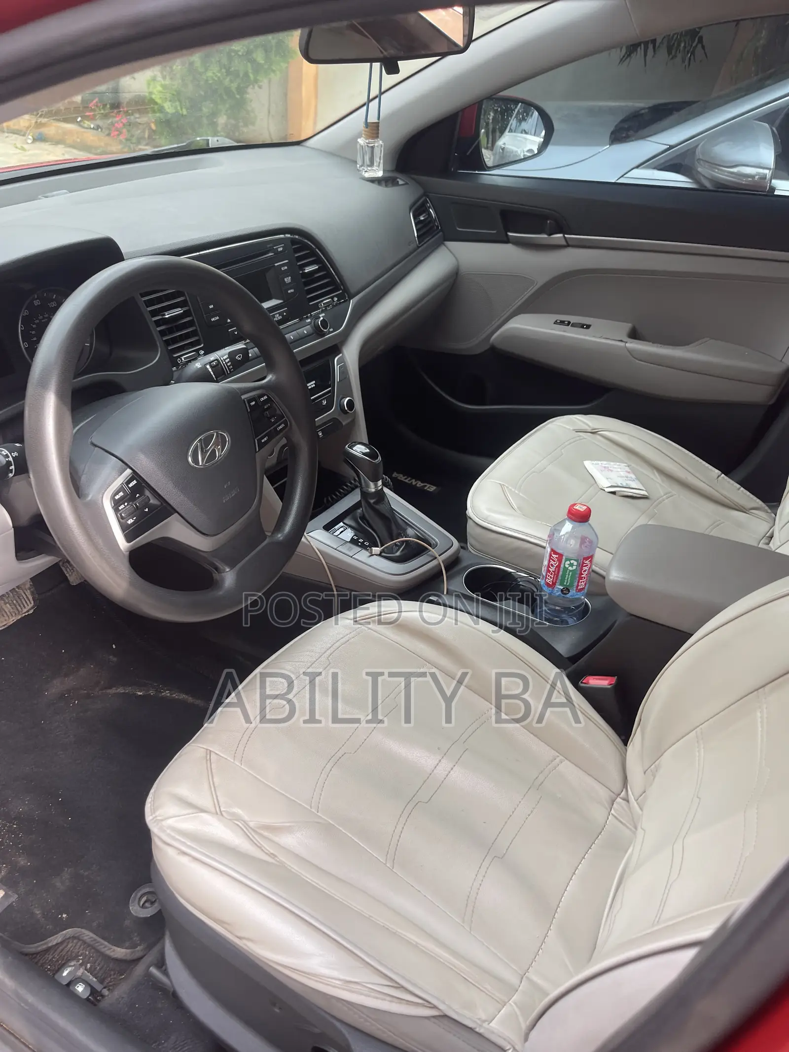 Hyundai Elantra 2017 Red