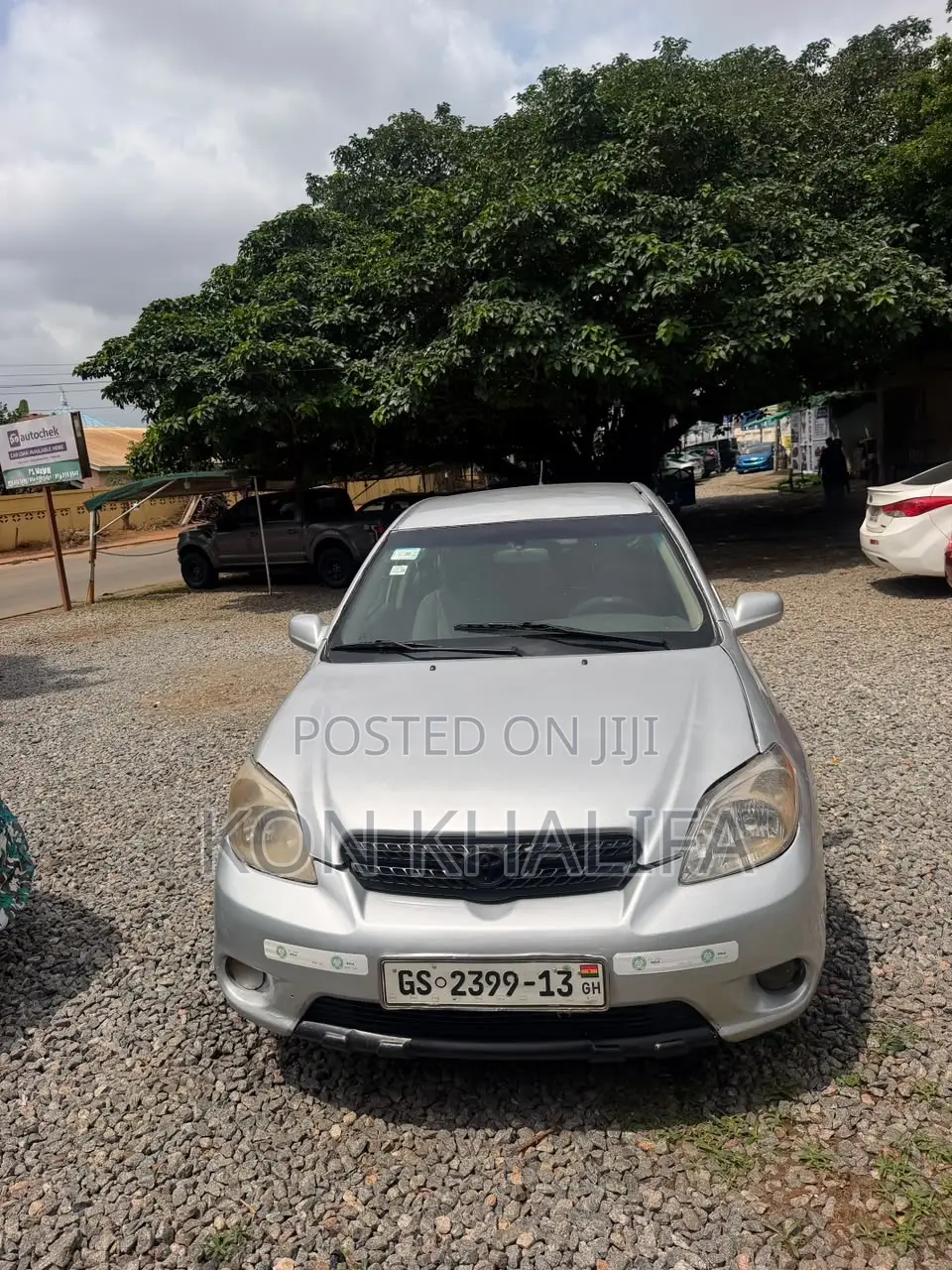 Toyota Matrix 2010 Silver