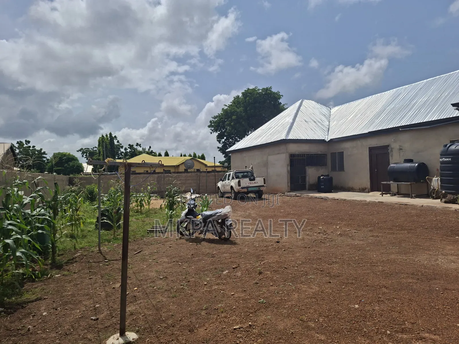 5bdrm House in Mkpa Realty, Tamale Municipal for sale