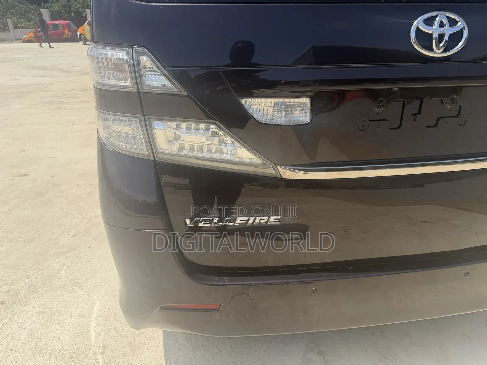 Toyota Vellfire 2013 Burgundy