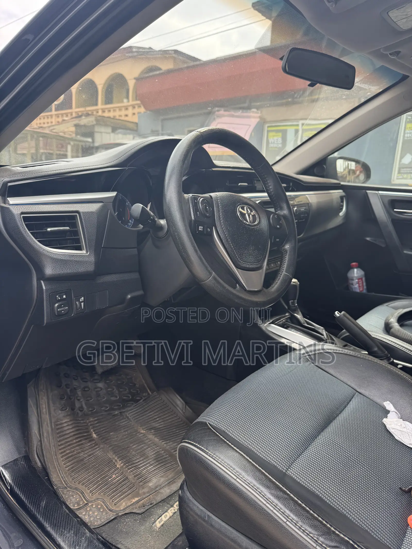 Toyota Corolla 2015 Gray