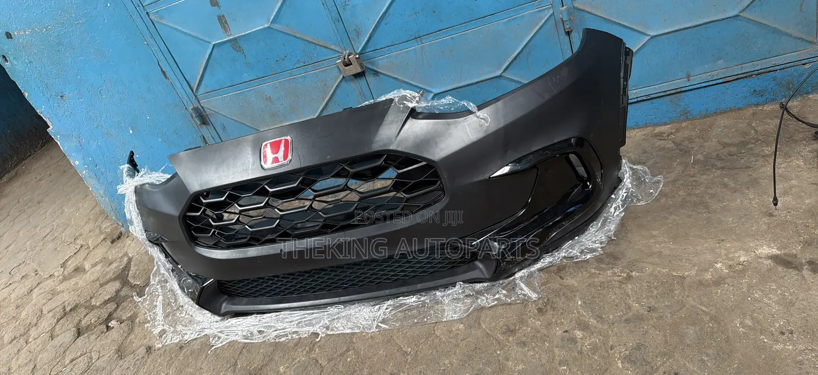Honda Hr-v 2023,2024,2025 Front Bumper.