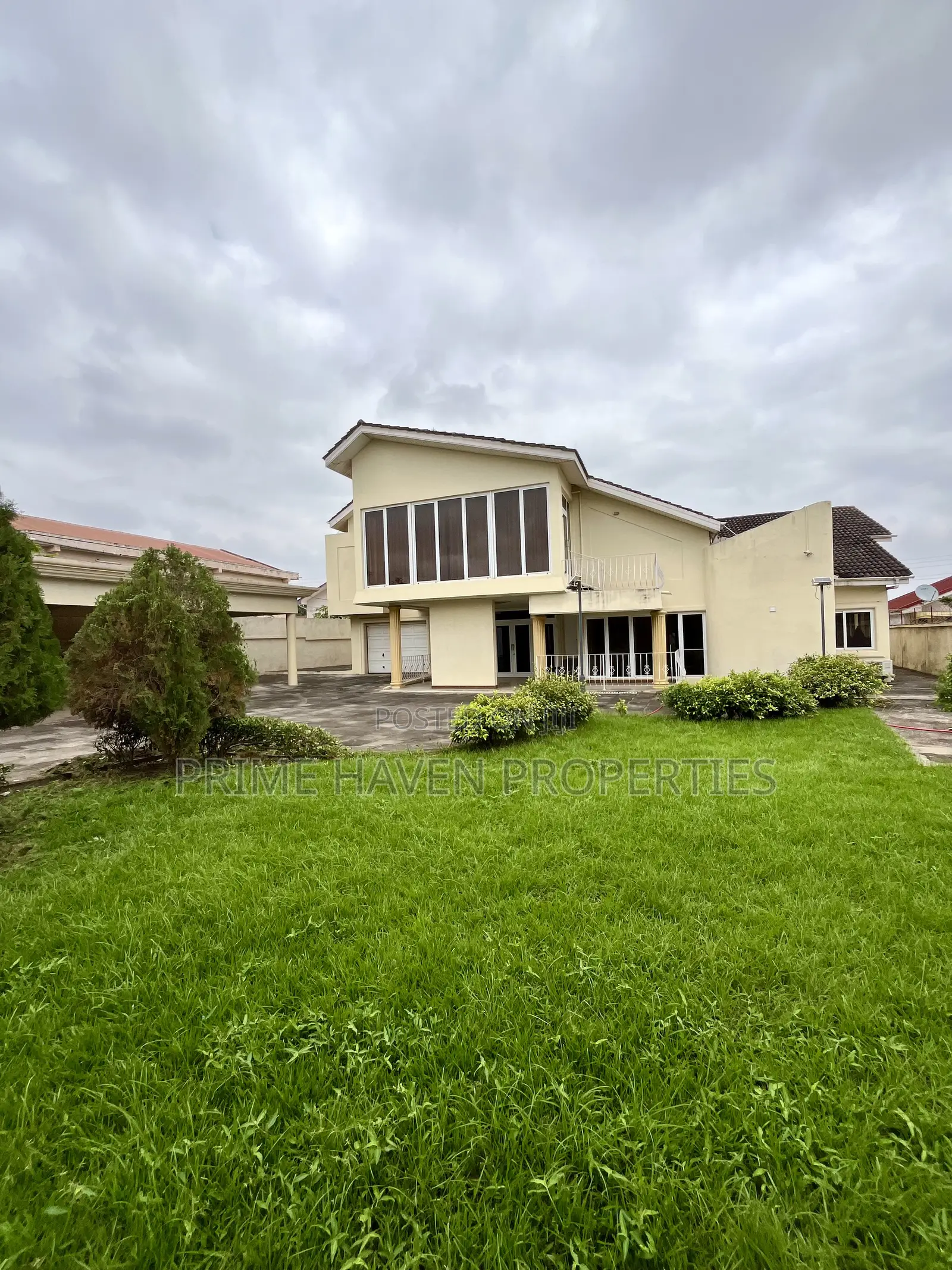 5bdrm House in Medifem Area for sale