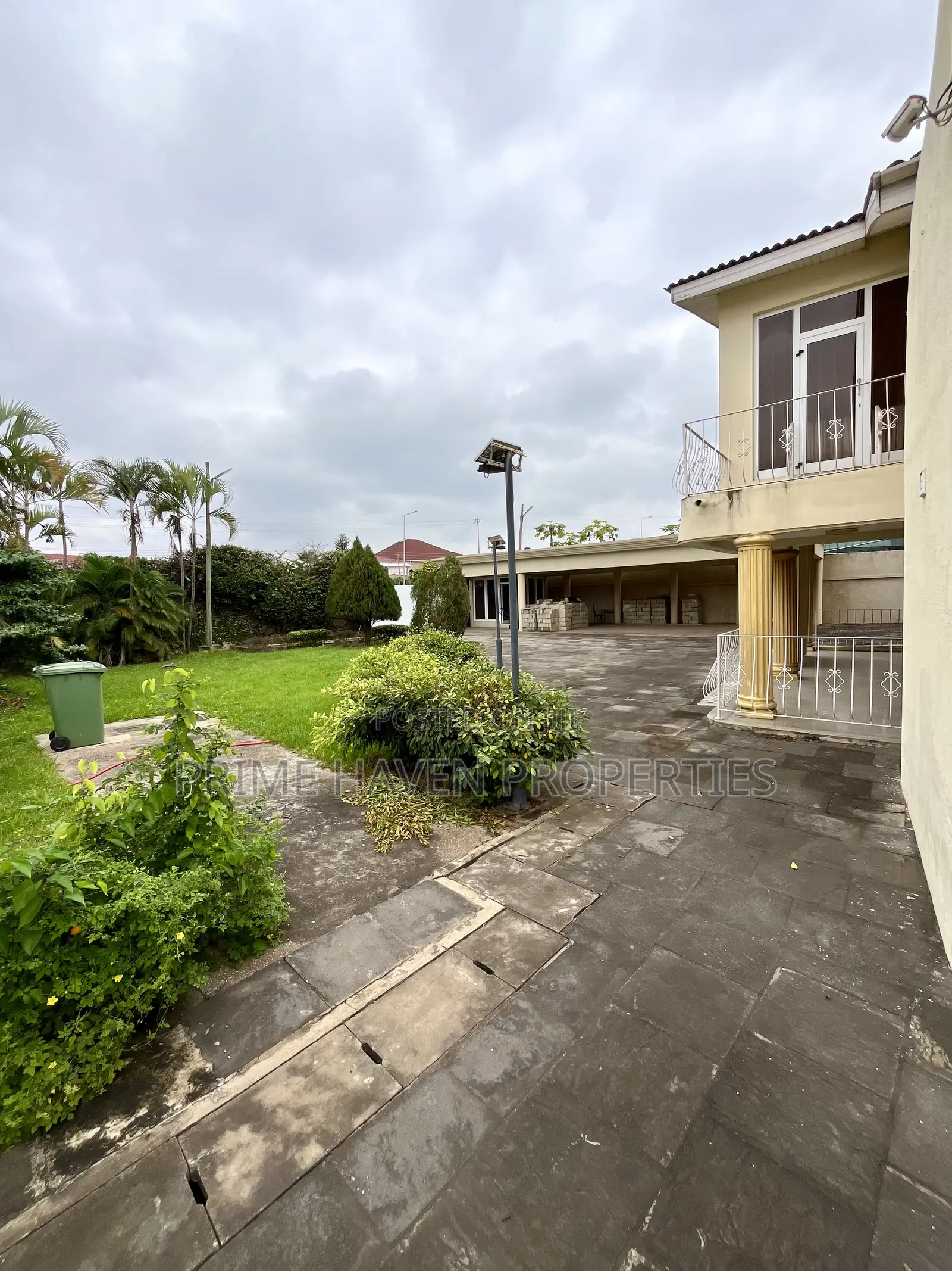 5bdrm House in Medifem Area for sale