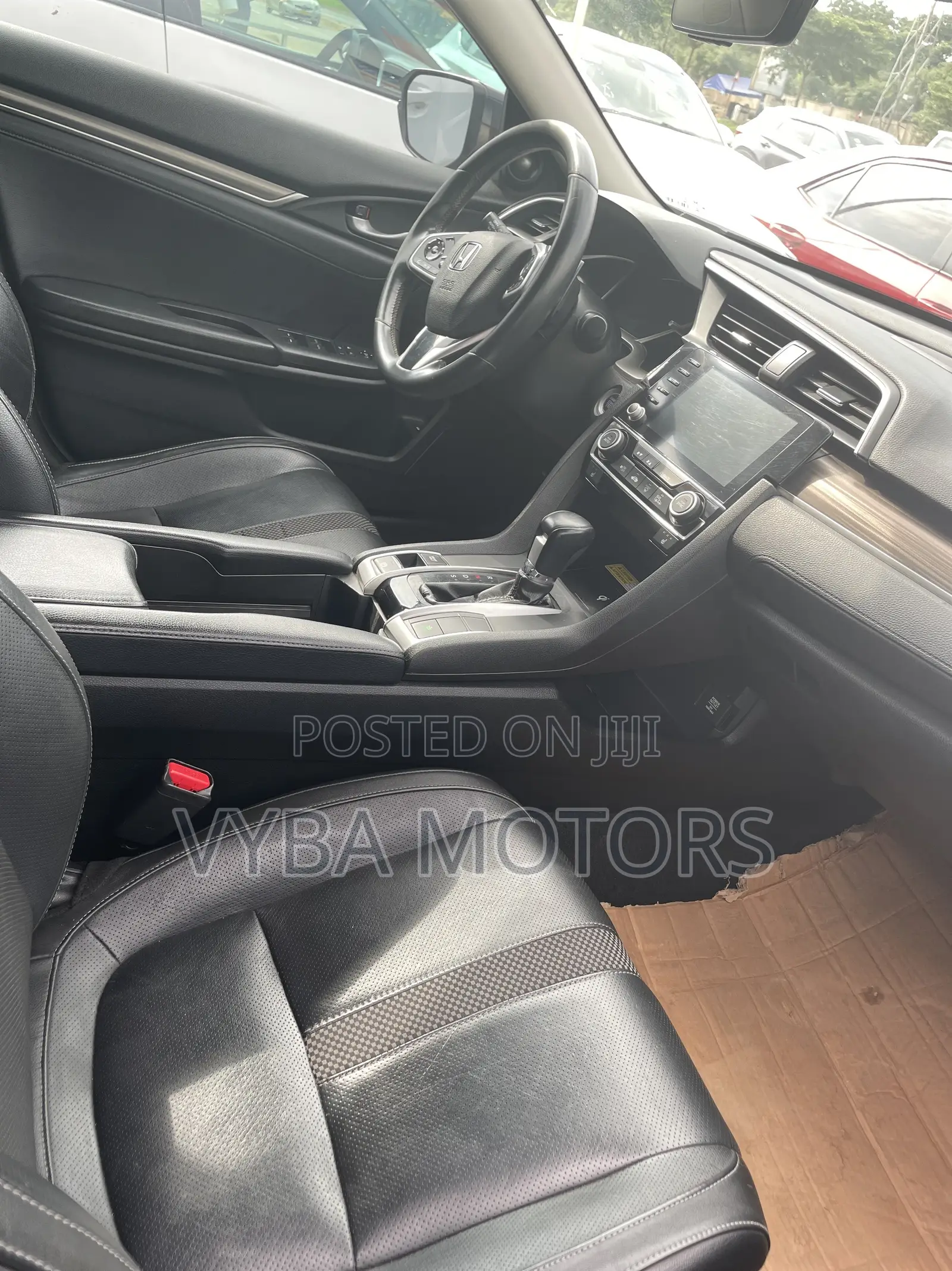 Honda Civic Touring Sedan 2020 Beige