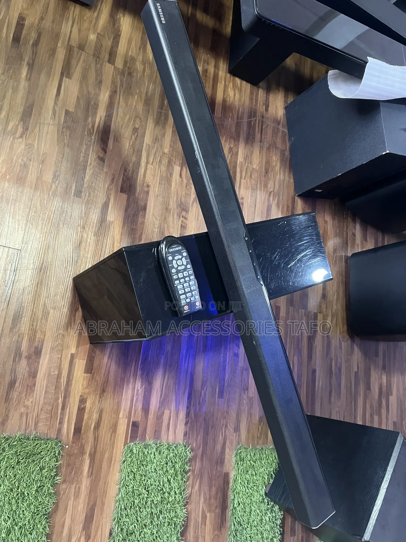 Samsung HW-J550 Soundbar