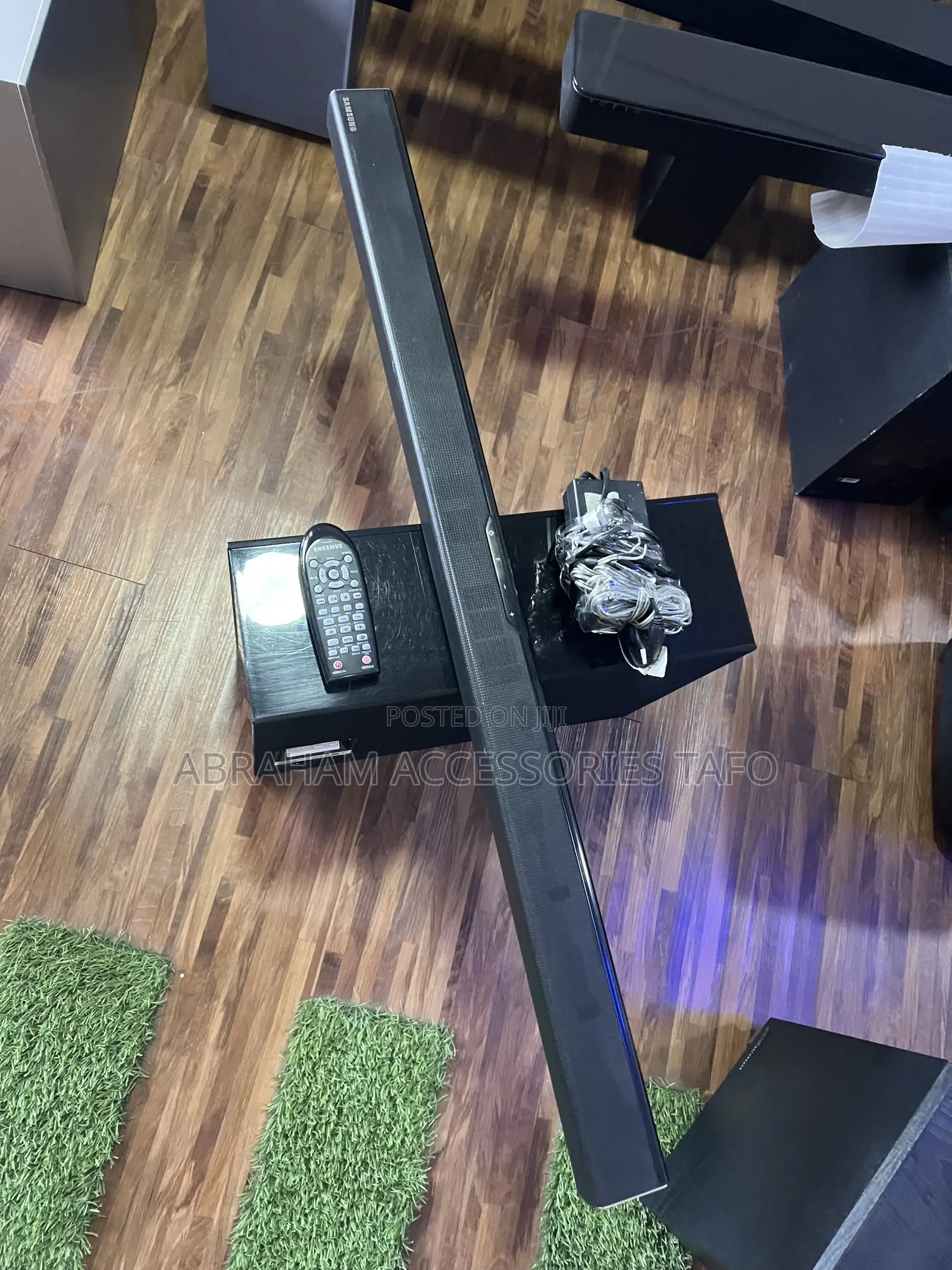 Samsung HW-J550 Soundbar